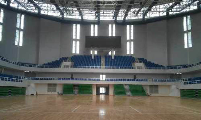 华蓥体育场看台网架工程